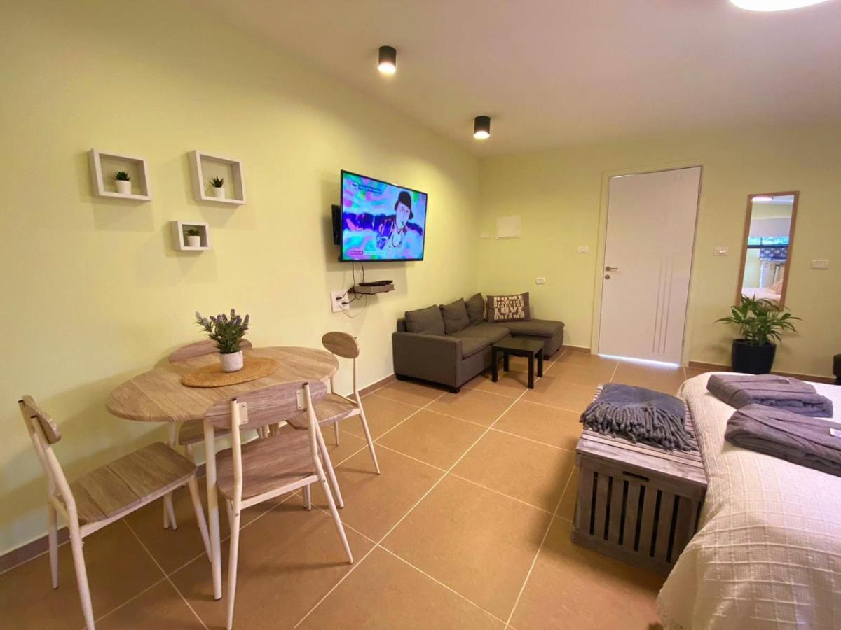 בקתת וולקנו בגולן Volcano Cabin Golan-Heights Sha'al Экстерьер фото